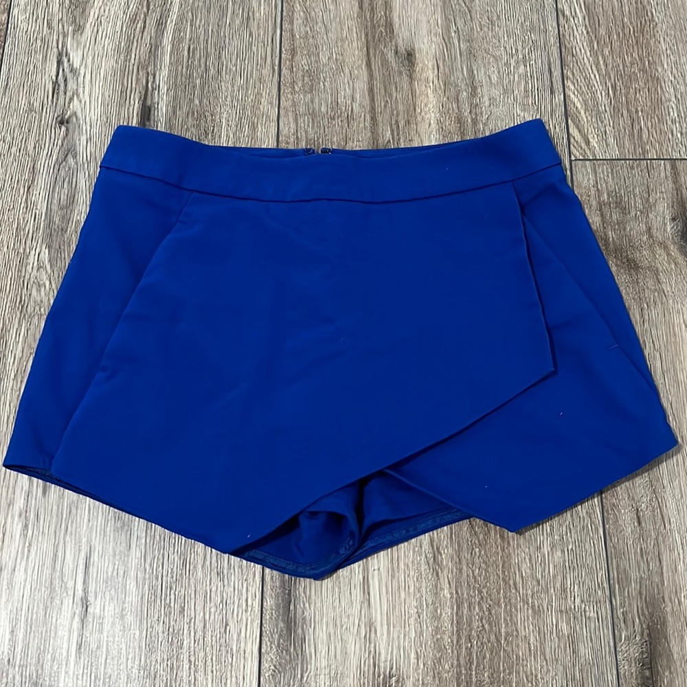 Royal blue mini skort